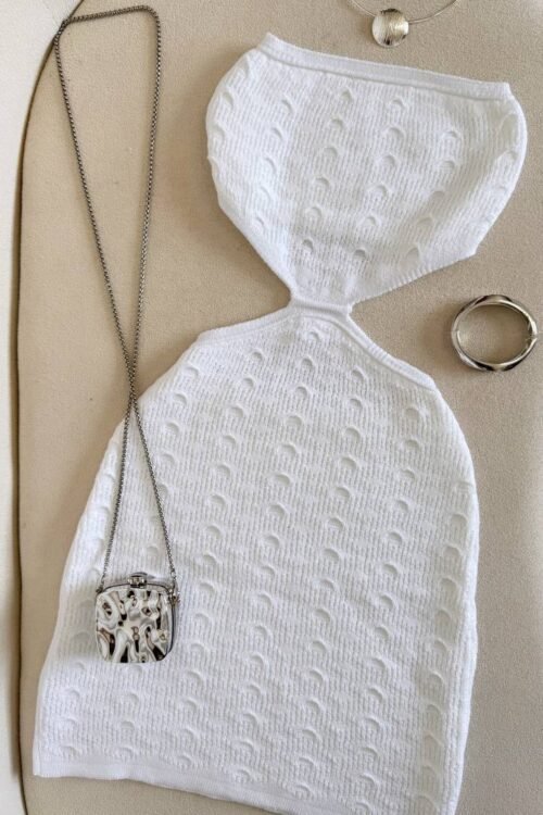 Vestido Em Tricot Crochê Abertura Na Cintura Branco