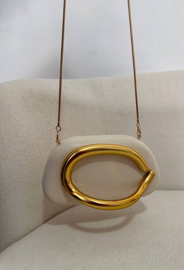 Bolsa Clutch Luxo Com Dourado Off/Branca - Imagem 8