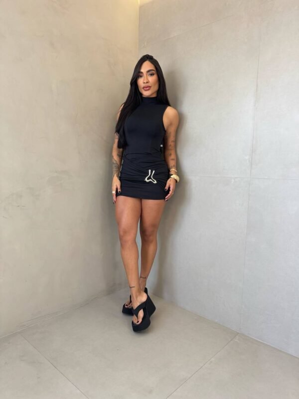 Vestido/macaquinho Luiza com Detalhe Preto