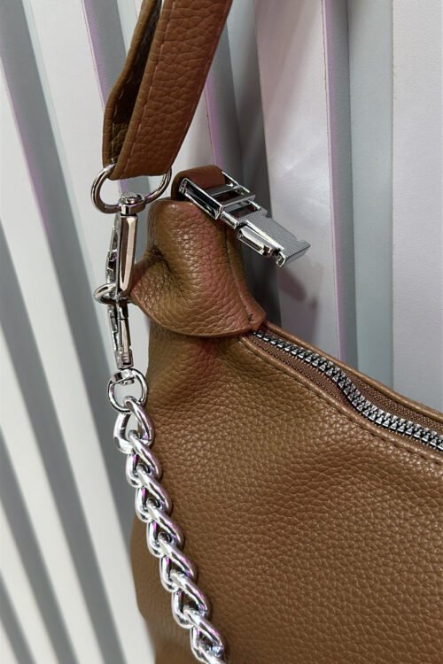 Bolsa Marrom Detalhe de Correntinha