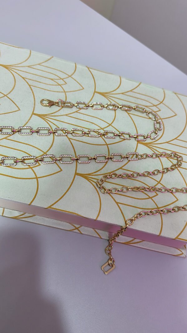Cinto Corrente Retângulo Strass Dourado