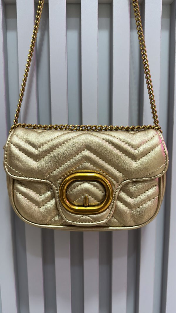 Bolsa Style Dourada
