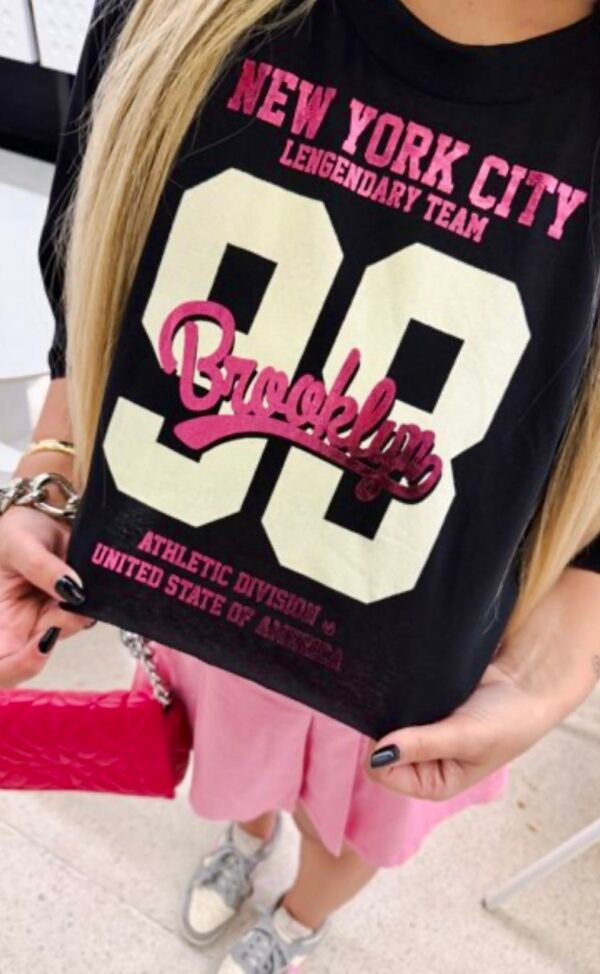 Cropped T-shirt Brooklyn Metalizada Pink - Imagem 3