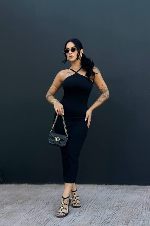 Vestido Mid Canelado Costas Abertas Preto