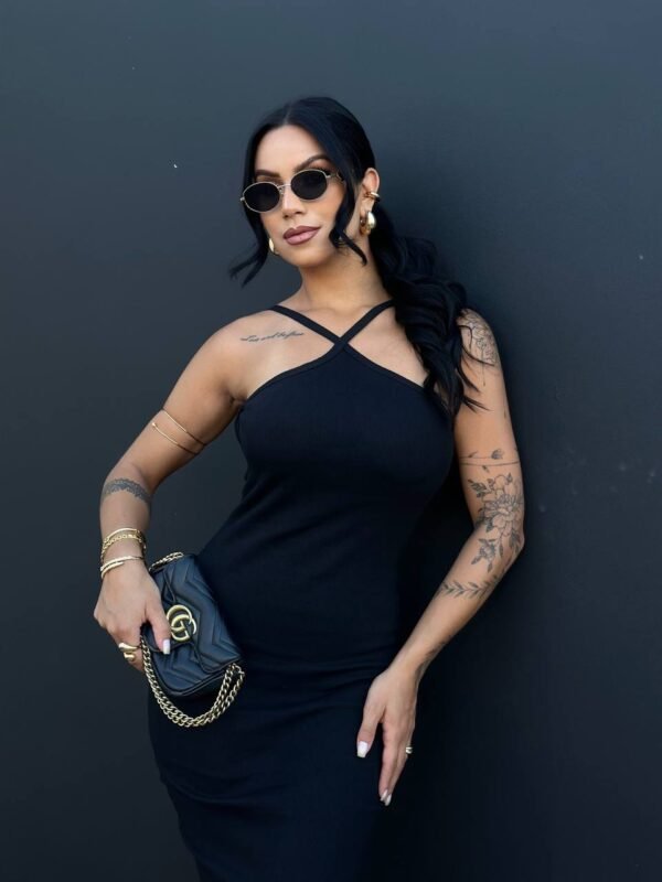 Vestido Mid Canelado Costas Abertas Preto - Imagem 2
