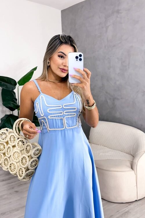 Vestido Longo Detalhes Na Frente Azul