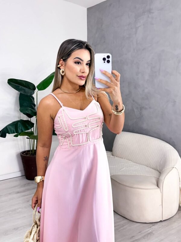 Vestido Longo Detalhes Na Frente Rosa - Imagem 3