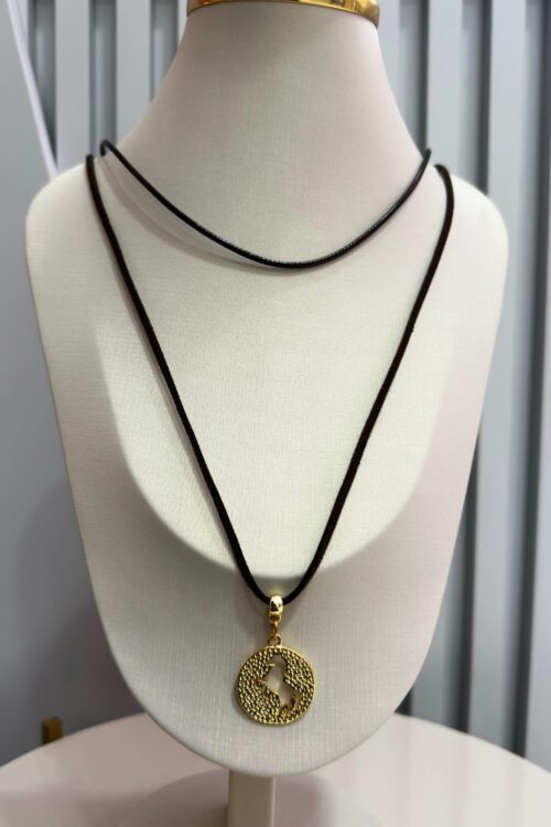 Colar Duplo Marrom com Pingente Cavalo