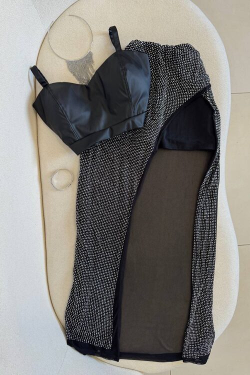 Saia Mid de Tule com Strass e Shorts por Baixo Luxo