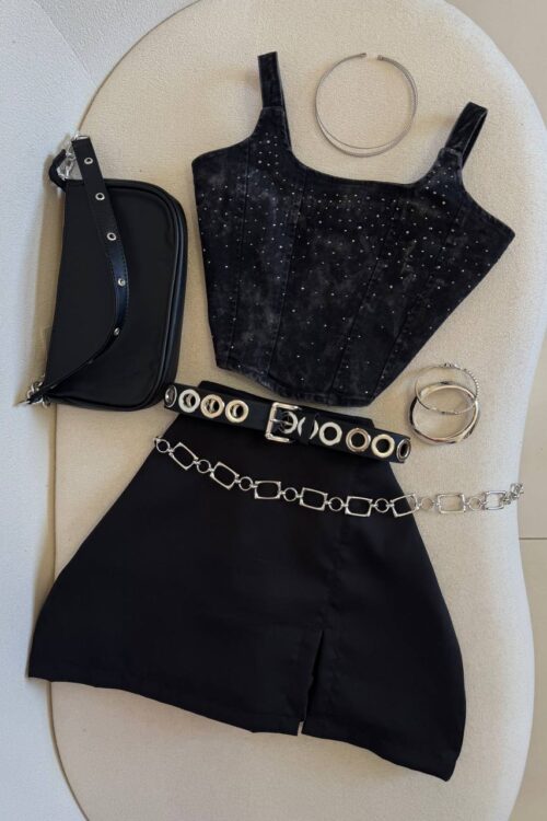 Cinto Preto Vários Ilhós Prata