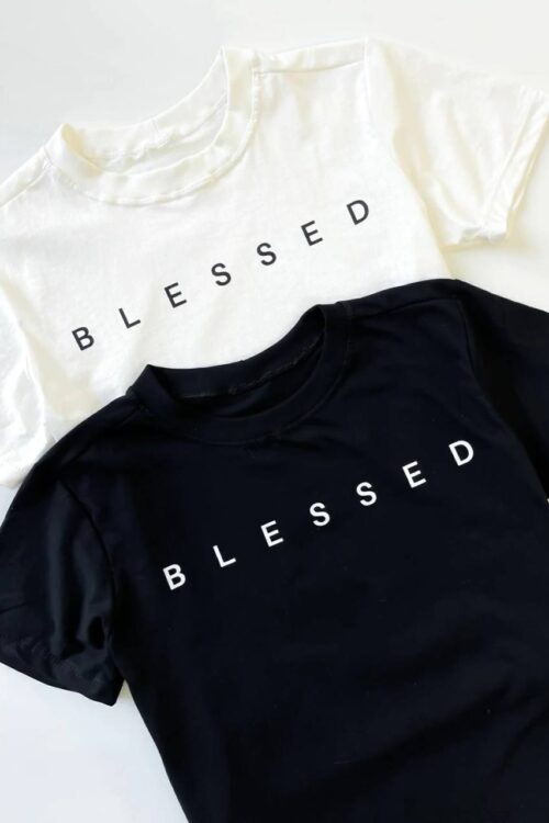 T-shirt Minimalista Blessed
