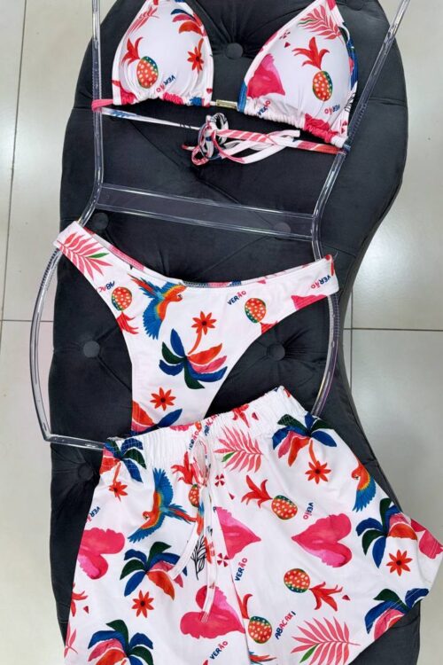 Biquíni Conjunto 3 Peças com Shorts Karol Estampado Arara