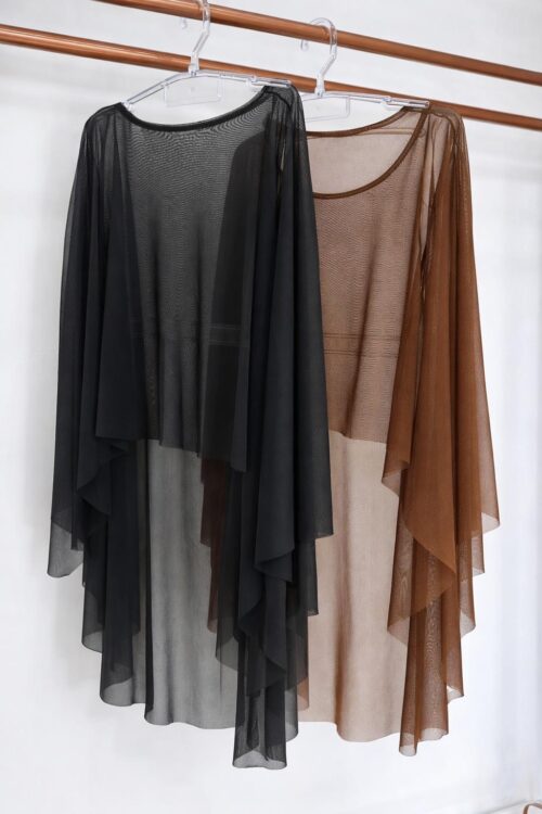 Capa de Tule Alongada