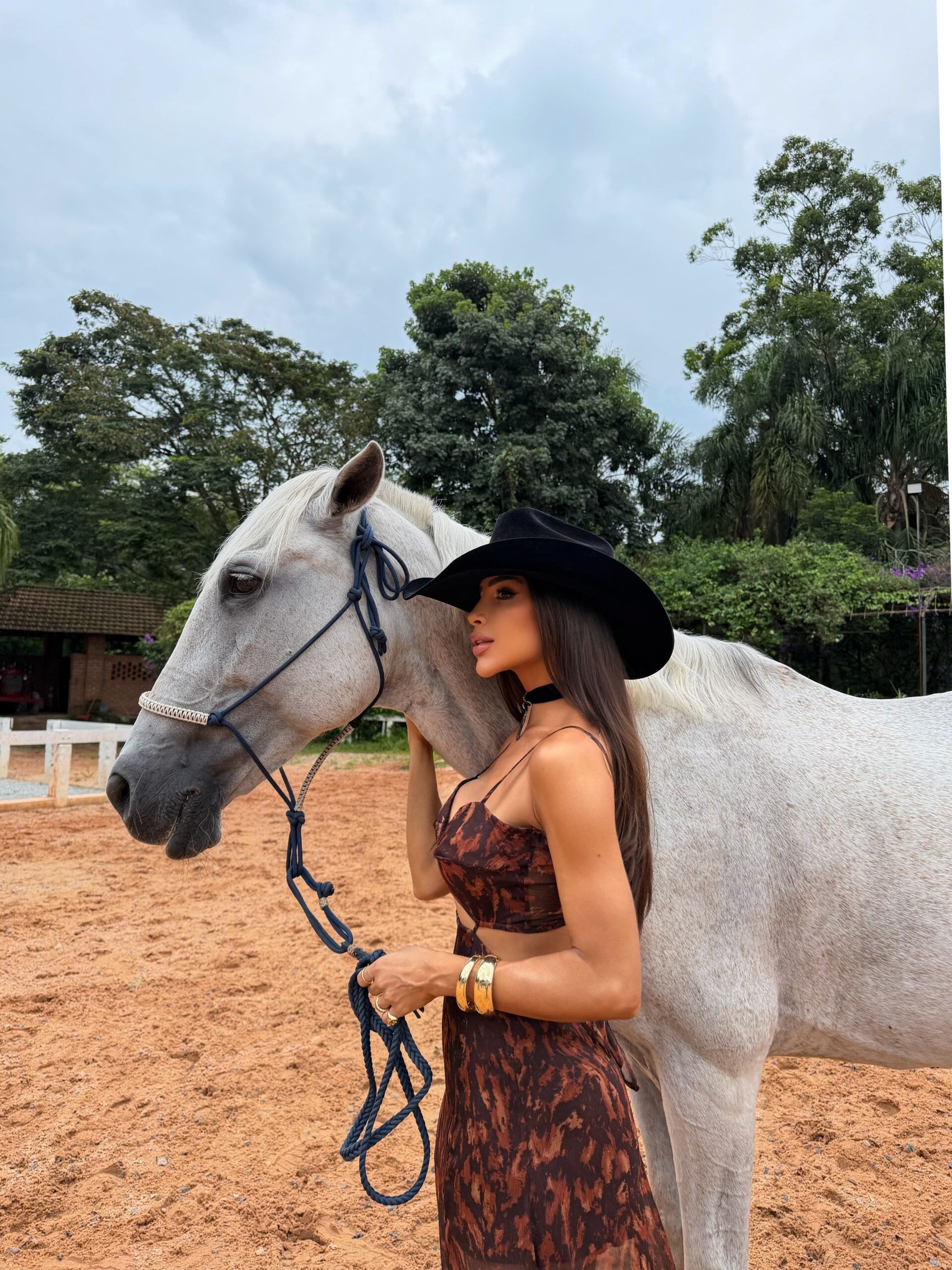 Vestido Mystic - Estampa Animal Print com Recortes Estilizados - Imagem 4