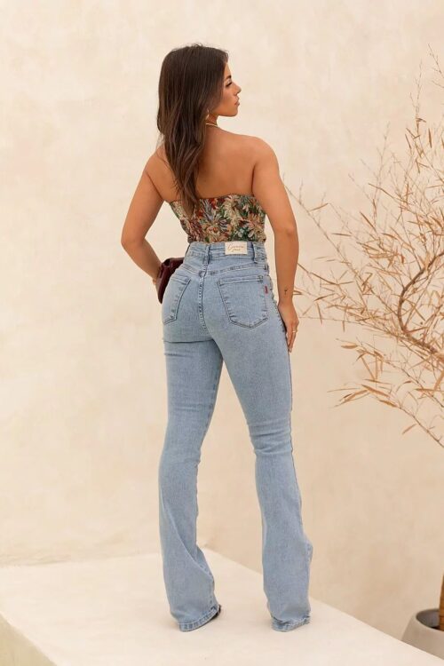 Calça Jeans Carmen Bot Cut Clara Flare