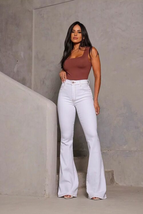 Calça Jeans Carmen Flare Cristal Branca