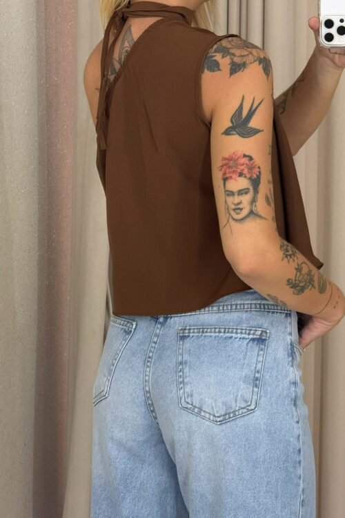 Bata Assimétrica Choker